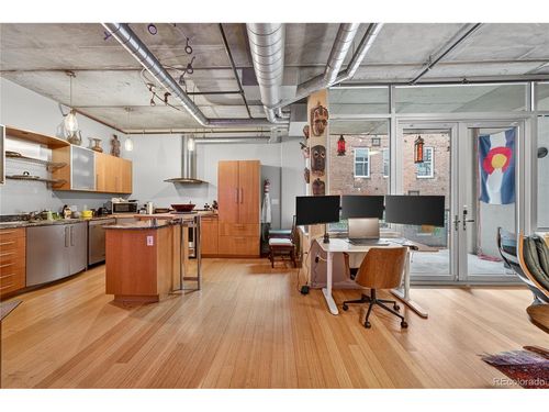 305-1401 Wewatta St, Denver, CO, 80202-1331 | Card Image