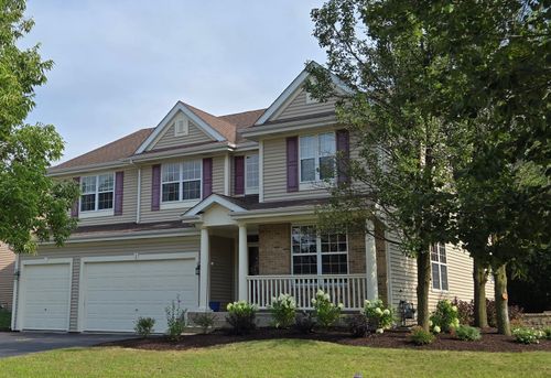 1 Winterberry Ct, Streamwood, IL, 60107-2199 | Card Image