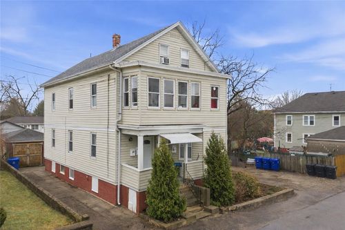 55 Lyman Ave, North Providence, RI, 02911-2749 | Card Image