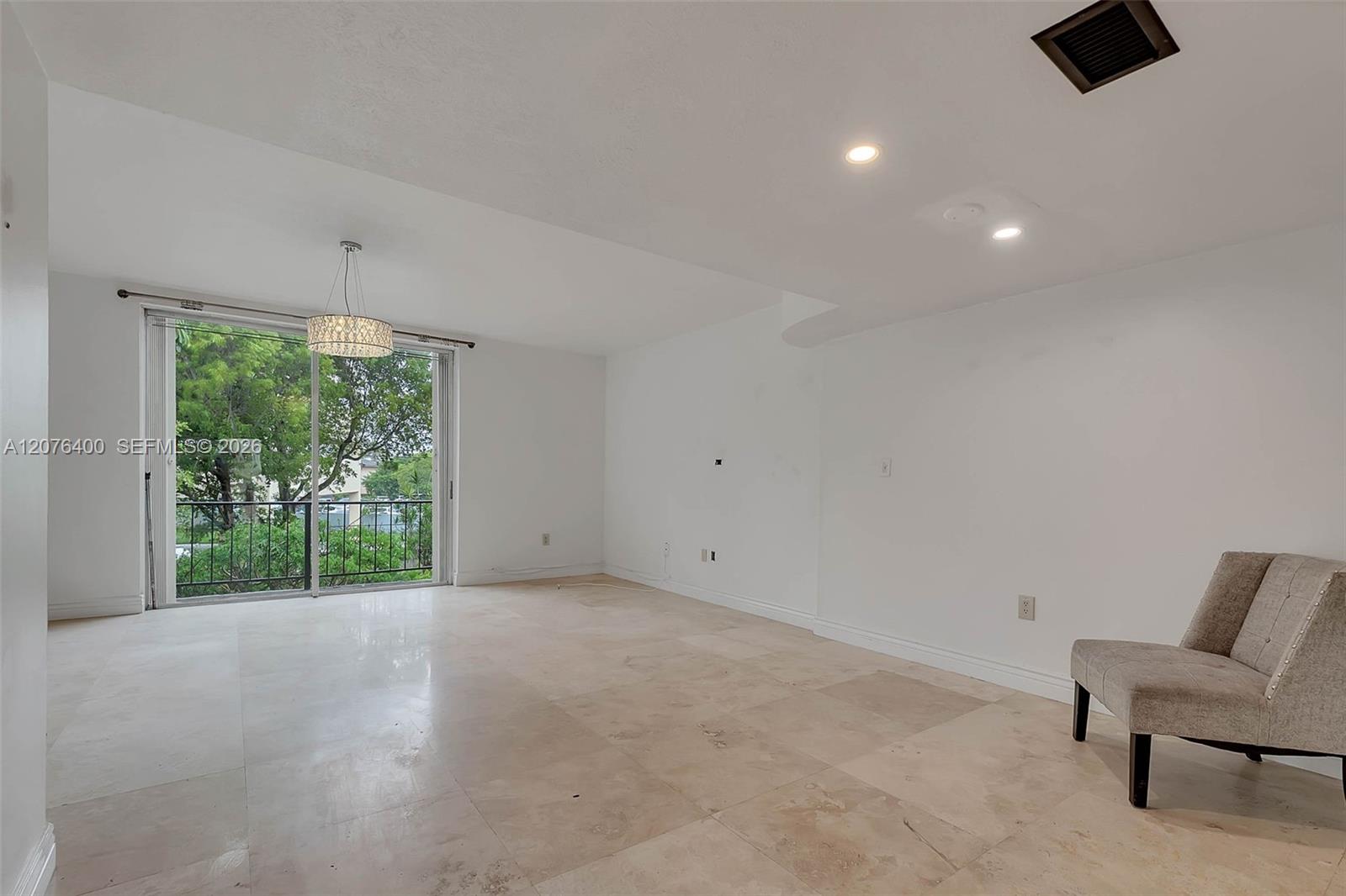 Residential Lease in Miami 3