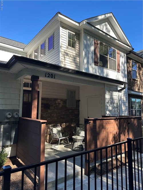 1701 Kathy Ann Way E, Carrollton, VA, 23314-2458 | Card Image