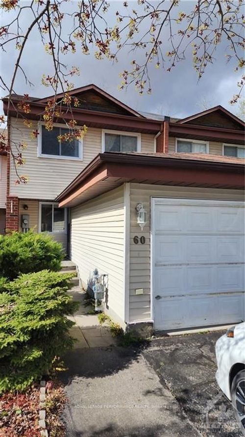 60 Dignard St, Embrun, ON, K0A1W1 | Card Image