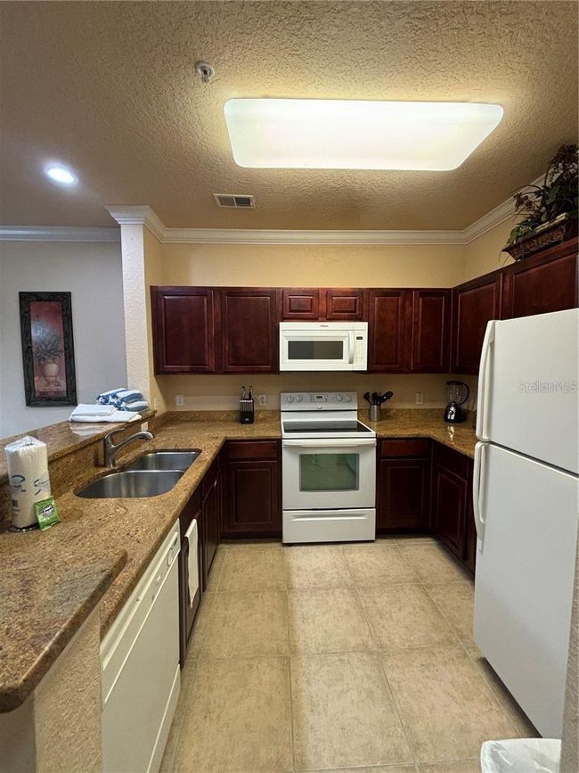 UNIT-8401 - 1351 Tuscan Ter, Condo with 3 bedrooms, 2 bathrooms and null parking in DAVENPORT FL | Image 4