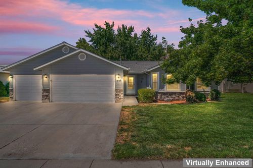 1595 N Klemmer Ave, Kuna, ID, 83634-3161 | Card Image