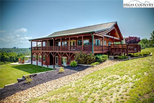 89 Waxberry Dr, Glade Valley, NC, 28627 | Card Image