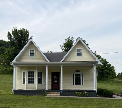 1936 Morgantown Ave, Fairmont, WV, 26554-3372 | Card Image