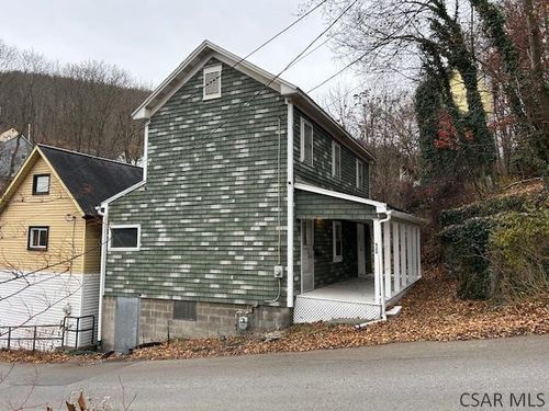 520 Pennsylvania Ave, Johnstown, PA, 15906-3013 | Card Image