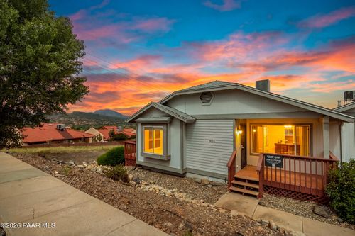 9e-3070 Peaks View Ln, Prescott, AZ, 86301-4646 | Card Image