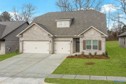 402 Tracer St, Huntsville, AL, 35811-9807 | Card Image