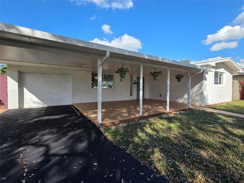 8571 Nw 16th St, Pembroke Pines, FL, 33024-4868 | Card Image