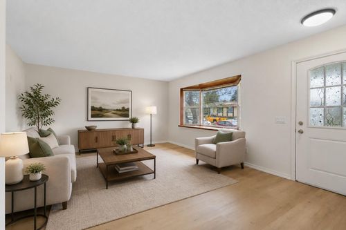 268 Madeira Pl Ne, Calgary, AB, T2A5T1 | Card Image