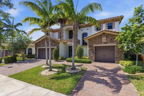 10271 Peninsula Pl, Parkland, FL, 33076-2304 | Card Image