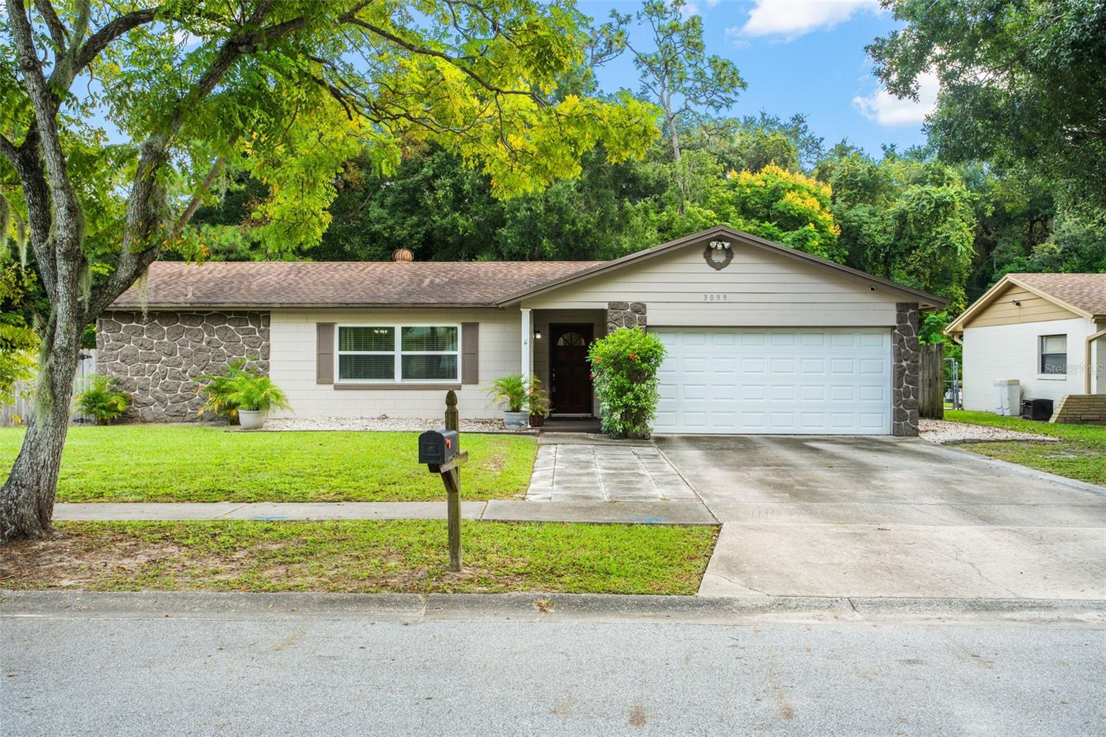 Riverbrook Dr, Winter Park, FL 32792