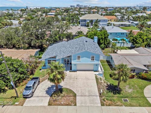 107 Causeway Blvd, BELLEAIR BEACH, FL, 33786-3319 | Card Image