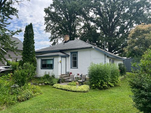 67 London Road, Huron East, ON, N0K1G0 | Card Image