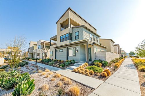 27505 Illumination Ct, Valencia, CA, 91381-2122 | Card Image