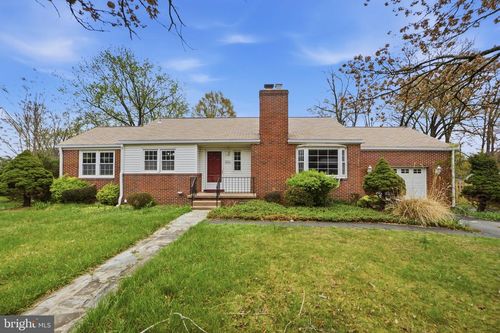 826 Van Buren St, Herndon, VA, 20170-4651 | Card Image