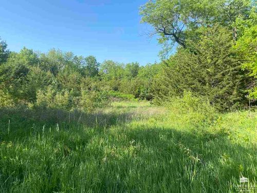 000 Se California Ave, Wakarusa, KS, 66546 | Card Image