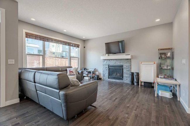 55 Nolancrest Rise Nw, Home with 3 bedrooms, 2 bathrooms and 4 parking in Calgary AB | Image 13