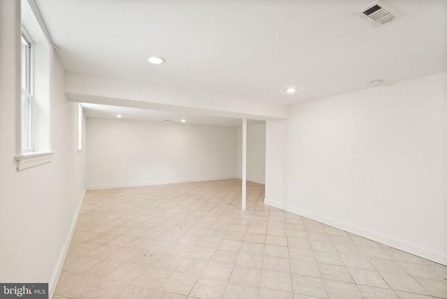 2280 Cocquina Dr, House other with 5 bedrooms, 2 bathrooms and null parking in RESTON VA | Image 44
