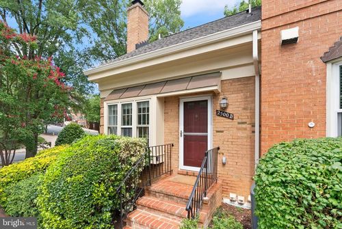 b-2500 Fairfax Dr, ARLINGTON, VA, 22201-2806 | Card Image
