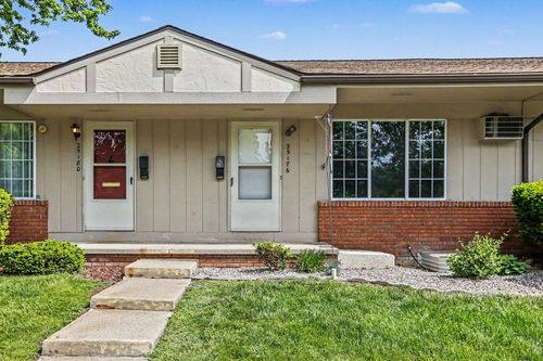 2-25176 Potomac Dr, South Lyon, MI, 48178-1022 | Card Image