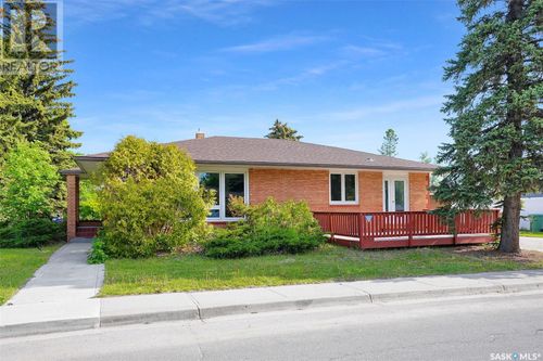 1 Calder Cres, Regina, SK, S4S4A5 | Card Image