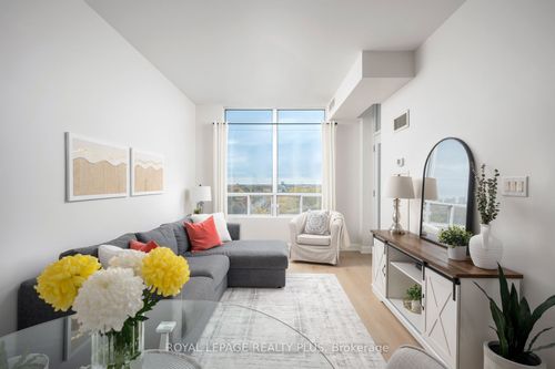 907-3391 Bloor St W, Etobicoke, ON, M8X1G3 | Card Image