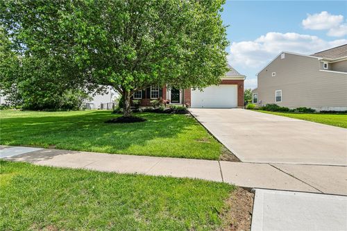 287 Leather Leaf Ln, Lebanon, OH, 45036-7784 | Card Image