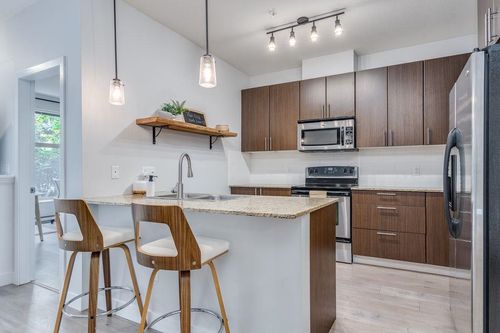 118-2477 Kelly Ave, Port Coquitlam, BC, V3C0B3 | Card Image