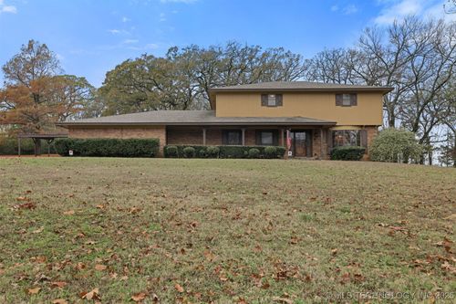 921 Crooked Oak Dr, Durant, OK, 74701-2200 | Card Image