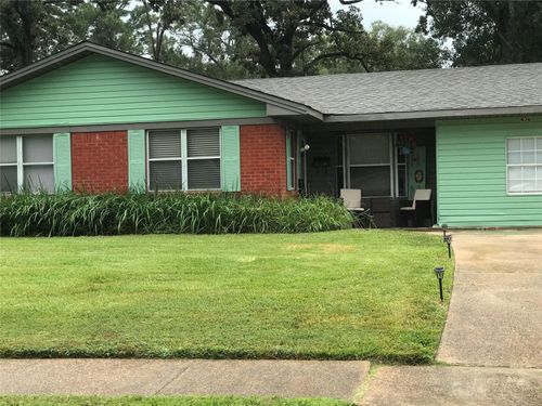 636 Woodmont Pl, Shreveport, LA, 71108-5725 | Card Image