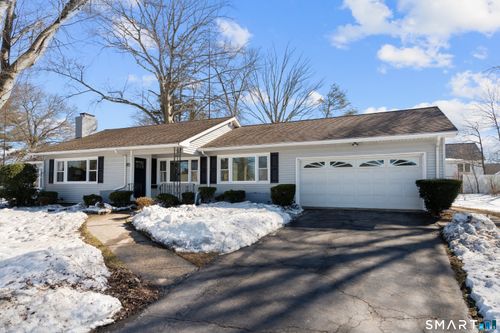 85 Bittersweet Ln, Stratford, CT, 06614-4404 | Card Image