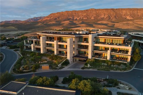 unit-305-11665 Summit Club Dr, Las Vegas, NV, 89135-7935 | Card Image