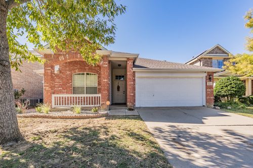 1023 Aviary, Aubrey, TX, 76227-7514 | Card Image