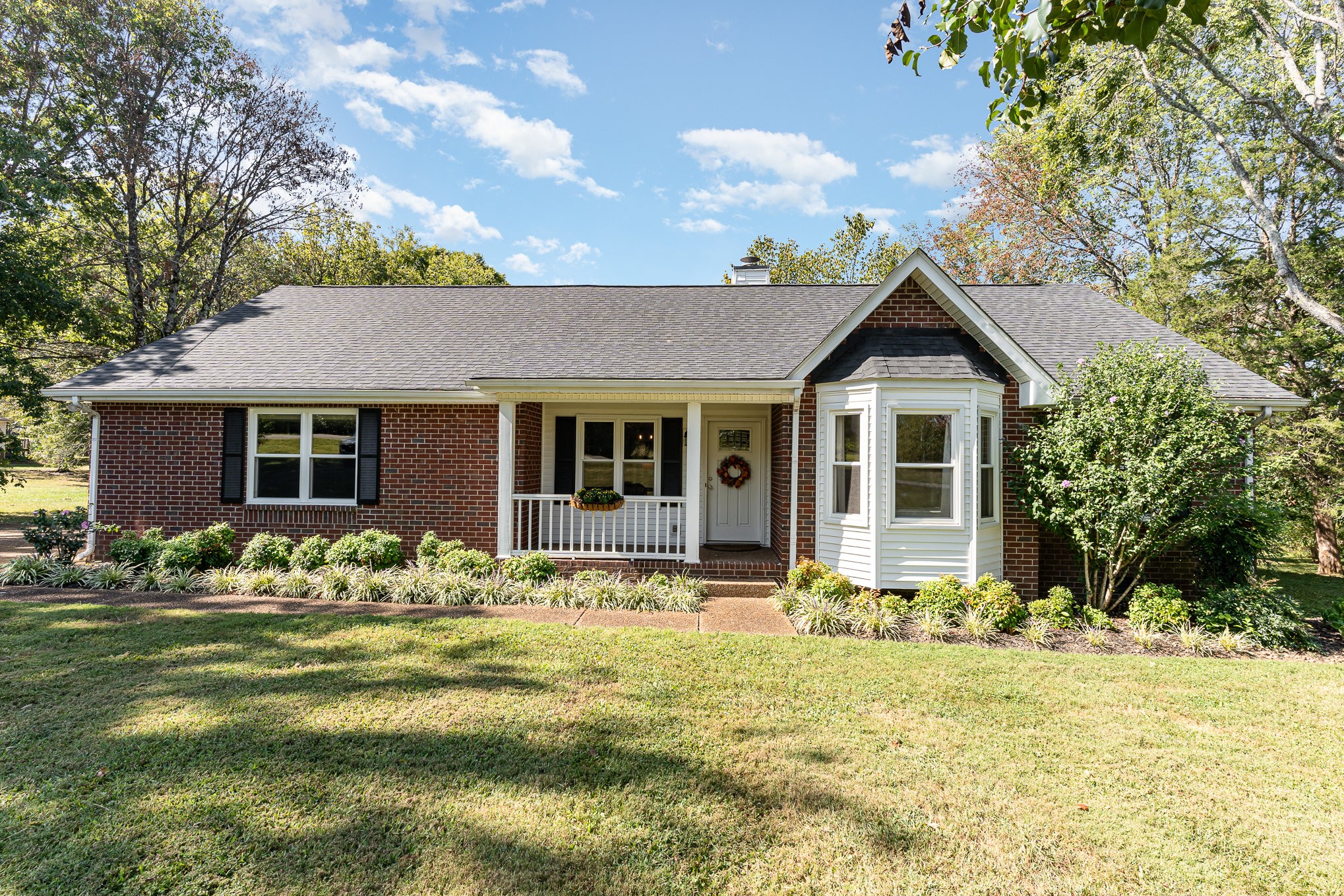 Rutland Dr, Mount Juliet, TN 37122