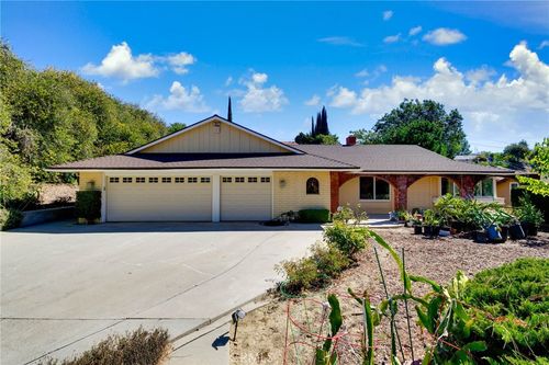2424 Kiska Ave, Hacienda Heights, CA, 91745-4819 | Card Image
