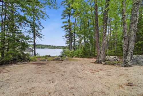 4 Clark Island Rd, Amherst, NH, 03031-1766 | Card Image