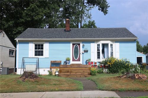 1247 Clifton Ave, Akron, OH, 44310-1257 | Card Image