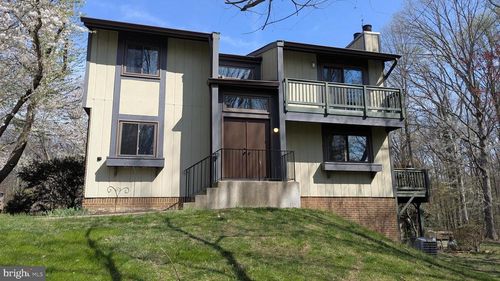 2200 Glencourse Ln, RESTON, VA, 20191-1318 | Card Image