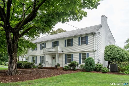 4 Manor Ln, West Hartford, CT, 06107-1513 | Card Image