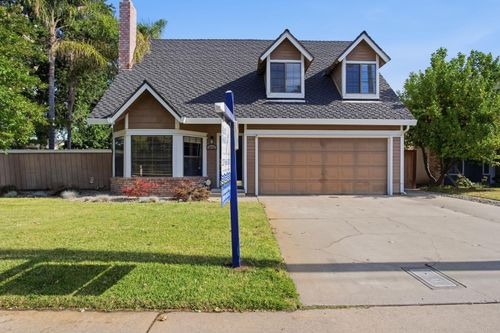 2533 Merle Ave, Modesto, CA, 95355-9570 | Card Image