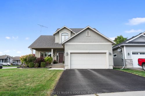 {{alt}} | Card Image