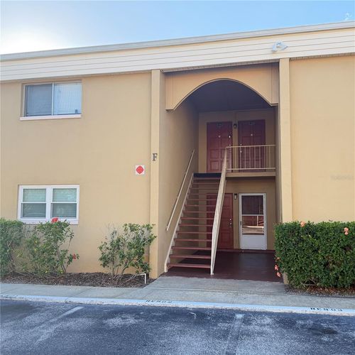 101f-1000 Lake Of The Woods Blvd, FERN PARK, FL, 32730-2951 | Card Image