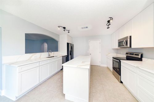 106 Placid Woods Ct, SANFORD, FL, 32773-4454 | Card Image