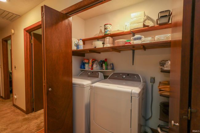 946 E Chambers Pike, House other with 4 bedrooms, 3 bathrooms and null parking in Bloomington IN | Image 24