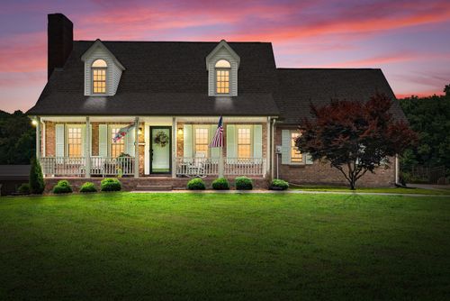 915 Rocky Hollow Rd, Erin, TN, 37061-6118 | Card Image