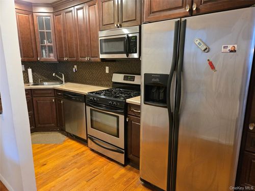apt-7r-410 E Broadway, Long Beach, NY, 11561-4459 | Card Image