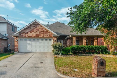 8108 Laughing Waters Trl, Mckinney, TX, 75070-6017 | Card Image
