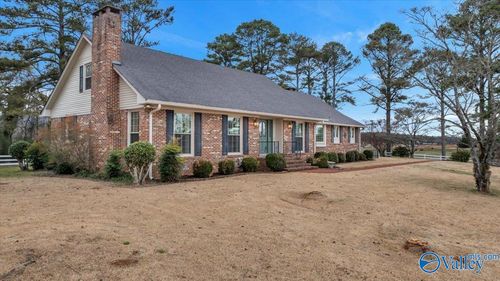 30882 Us Highway 72, Hollywood, AL, 35752-6113 | Card Image